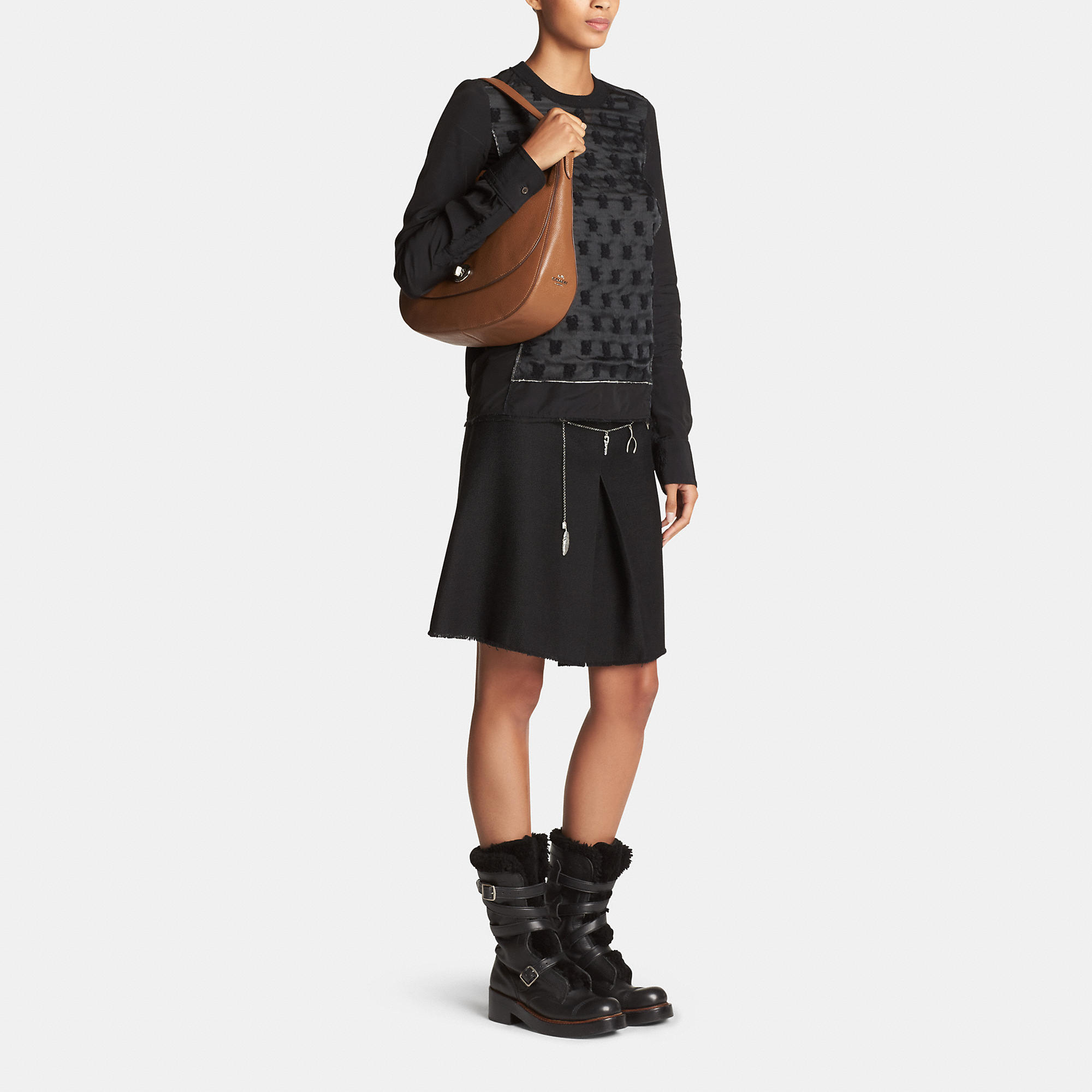 High Quality Brand Coach Turnlock Hobo In Pebble Leather  High Quality Brand Coach Turnlock Hobo In Pebble Leather